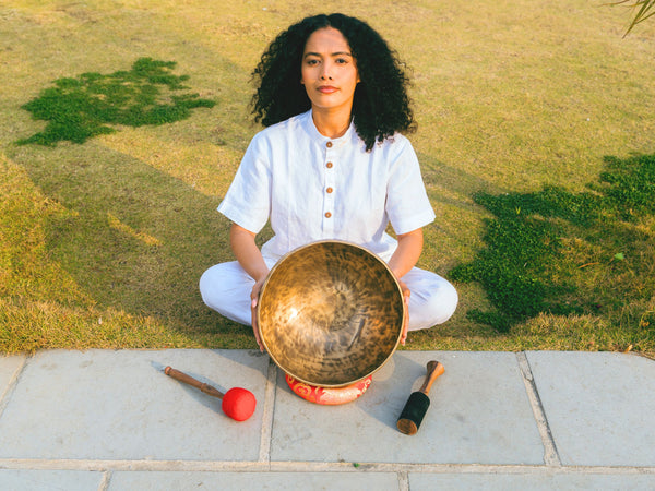 Handmade Full Moon Singing Bowl Set – Meditation & Sound Healing
