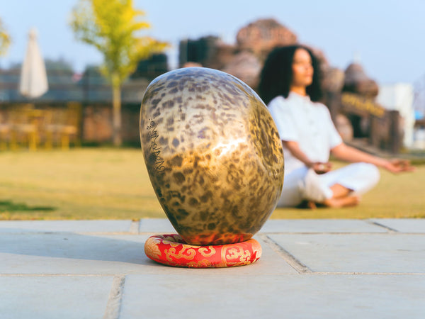 Handmade Full Moon Singing Bowl Set – Meditation & Sound Healing